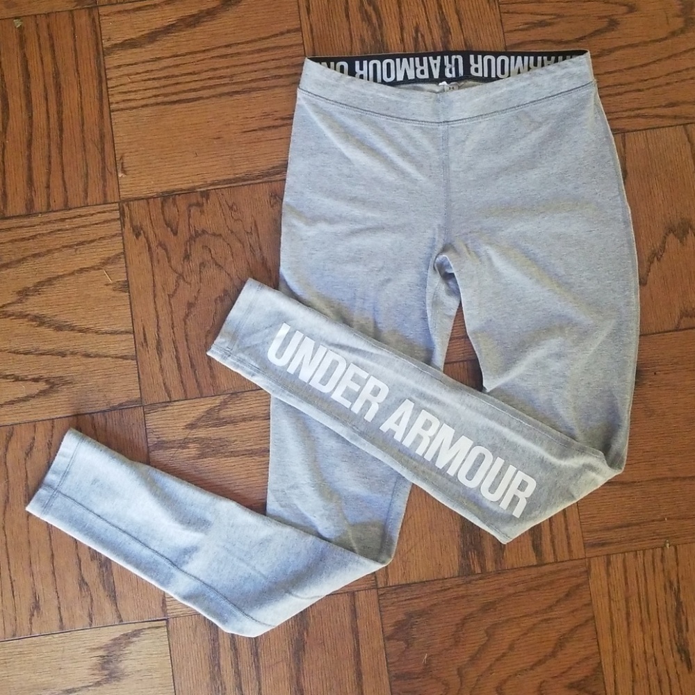 UNDER ARMOUR Light Grey Workout Leggings